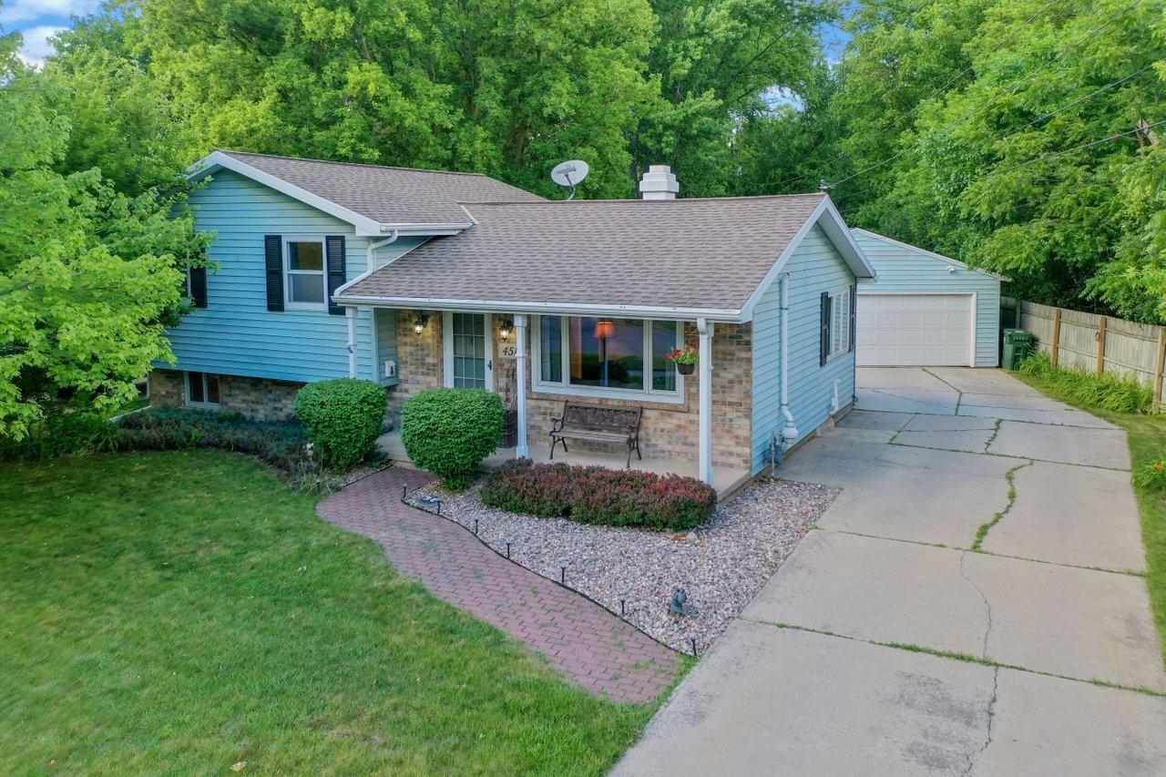 451 Cook Street - Photo 1