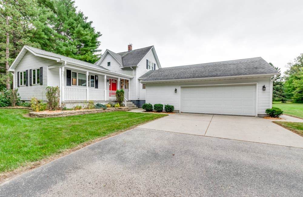 W713 Rader Road - Photo 1