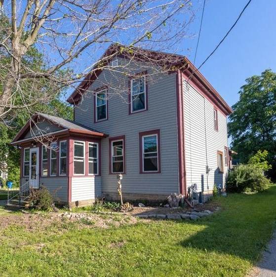 1229 Ceape Avenue - Photo 1