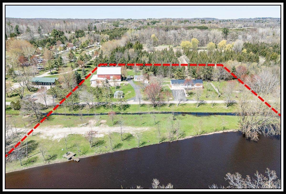 E8130 Flease Road - Photo 1