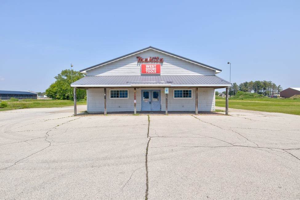 680 Maple Street - Photo 1
