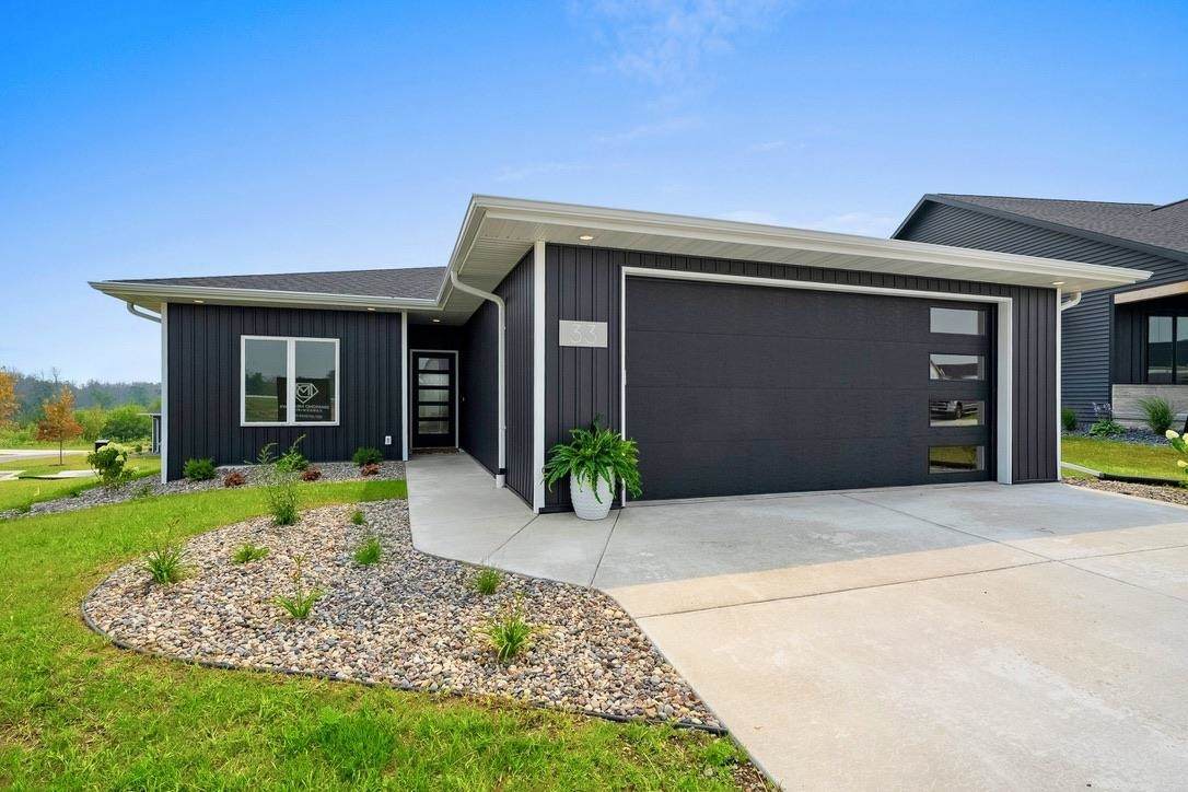 4001 Antwerp Avenue - Photo 1