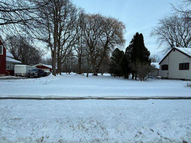  Wisconsin Avenue - Photo 1