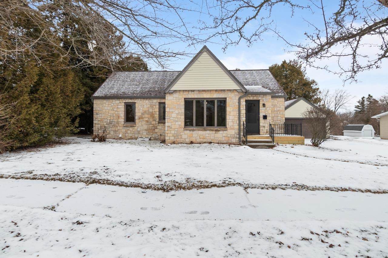 1105 Fremont Street - Photo 1