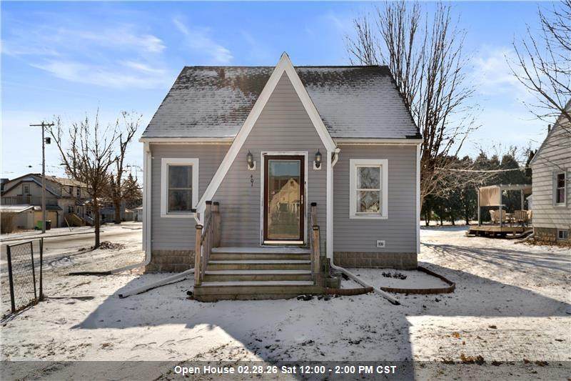 401 Mckinley Street - Photo 1