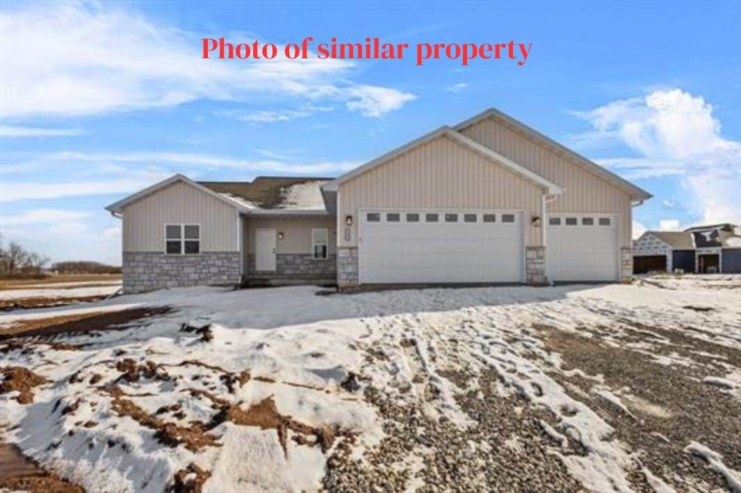 W5773 Roundstone Place - Photo 1