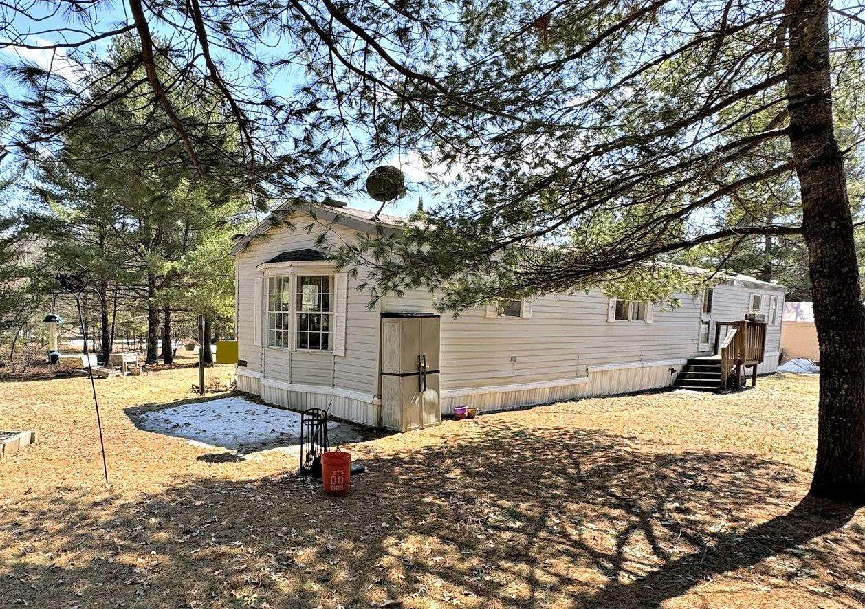 N16923 Peterson Road - Photo 1