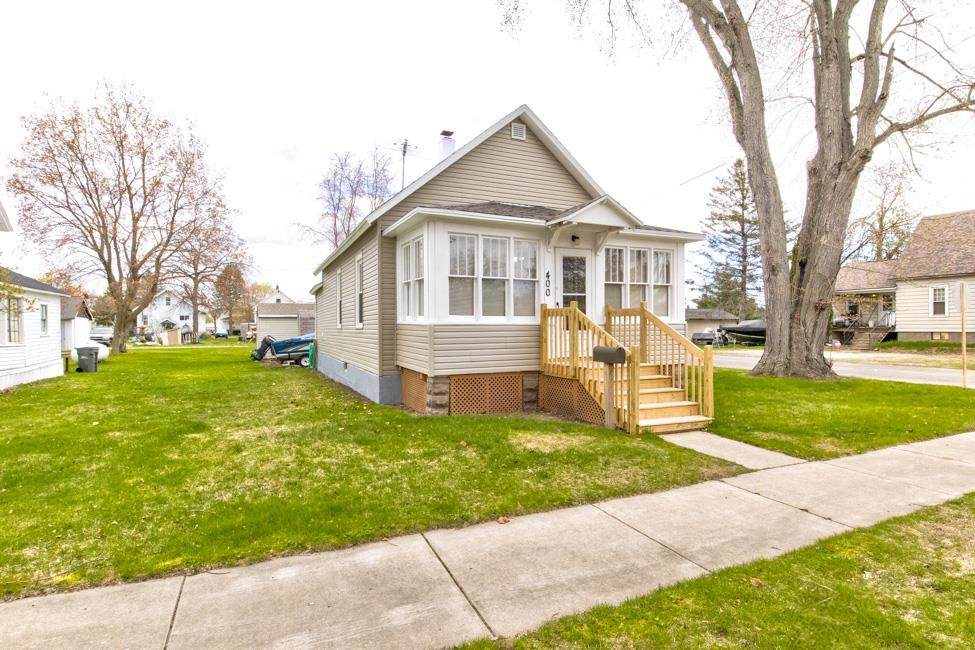 400 Elizabeth Avenue - Photo 1