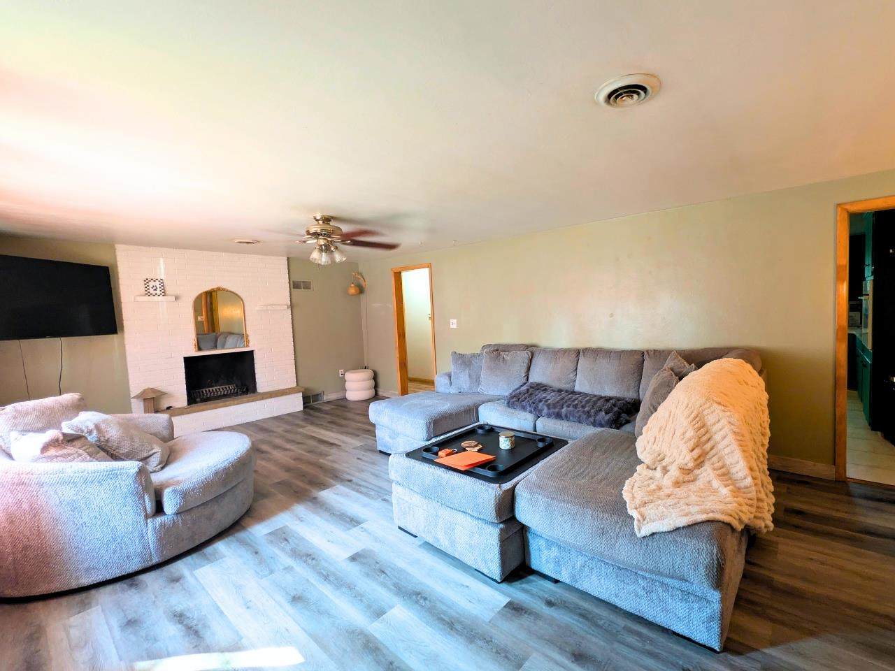 https://bt-photos.global.ssl.fastly.net/ranw/orig_boomver_1_50330162-1.jpg