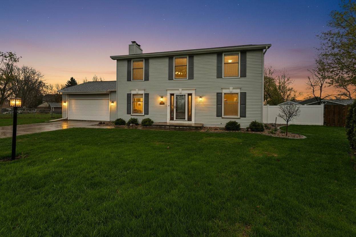 615 Mallard Court - Photo 1