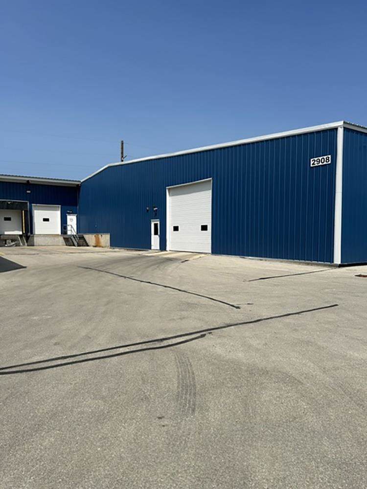 2908 Vinland Street - Photo 1