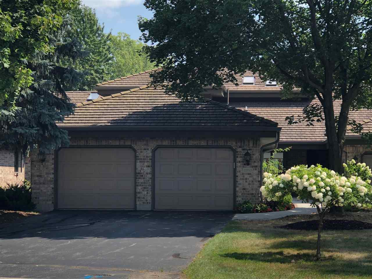 2953 Fox Run - Photo 1