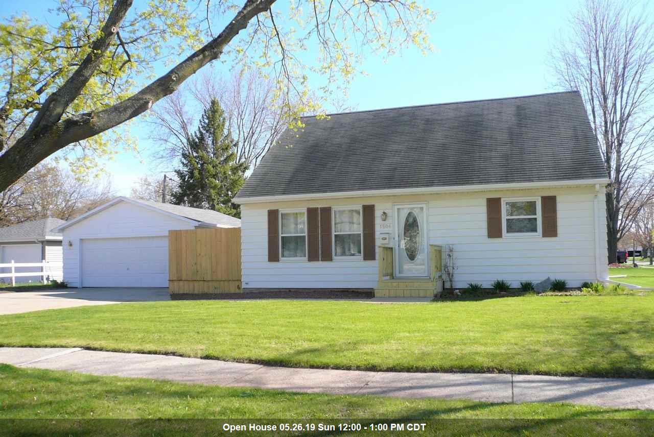 1504 Cook Street - Photo 1
