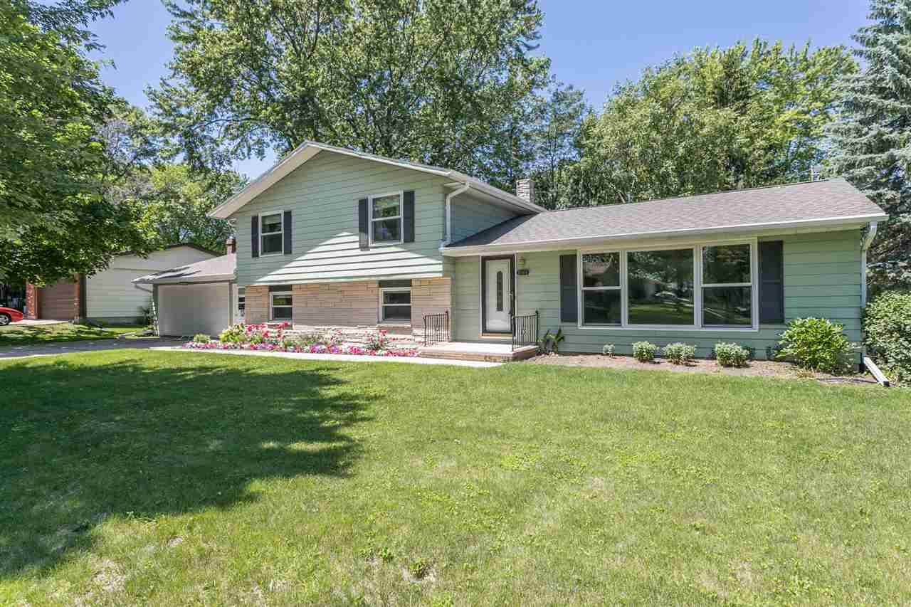 2166 Barberry Lane - Photo 1