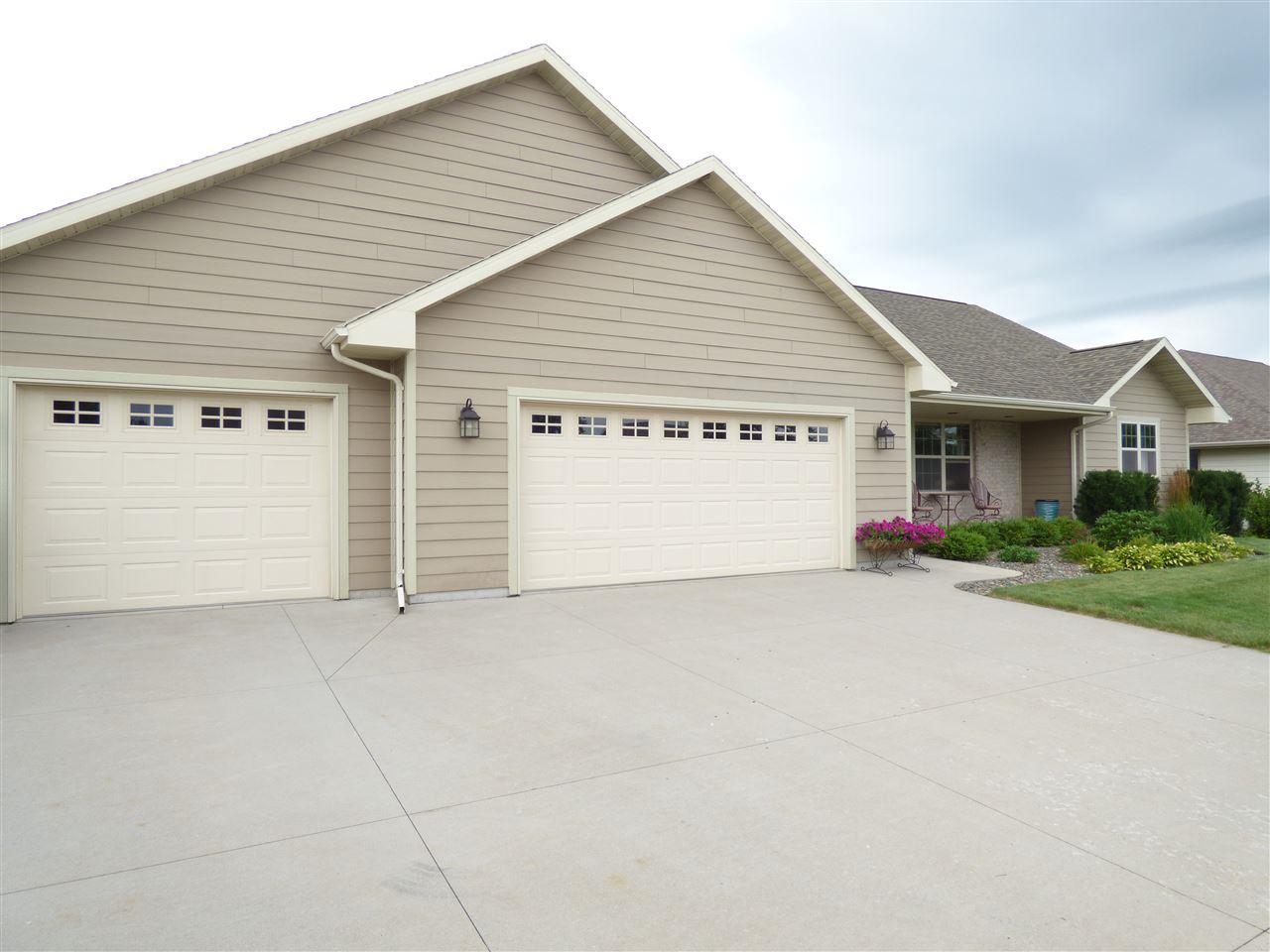 1553 Spencers Crossing - Photo 1