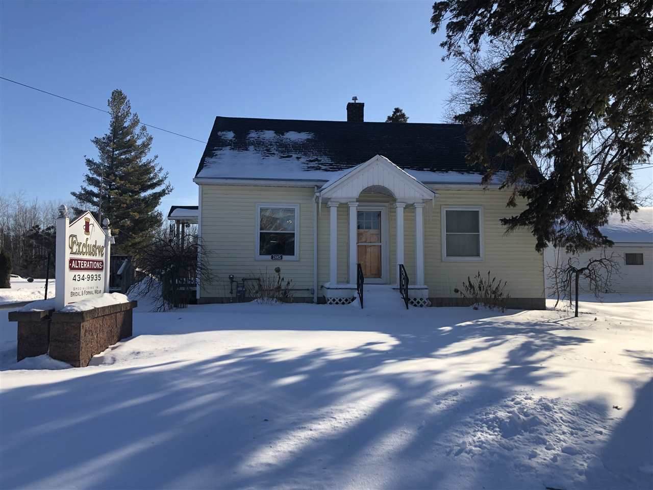 2445 Glendale Avenue - Photo 1