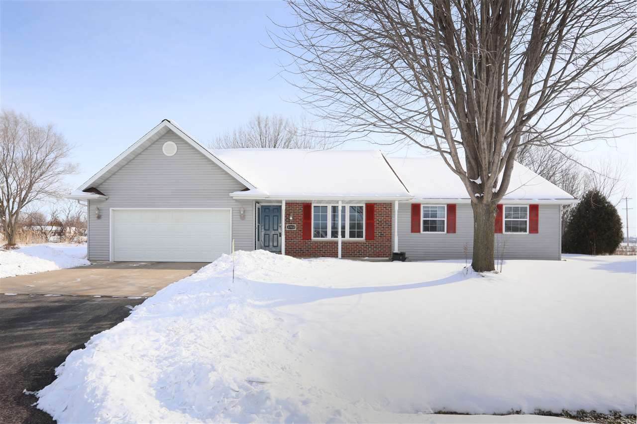 N9118 Cherrymeadow Drive - Photo 1