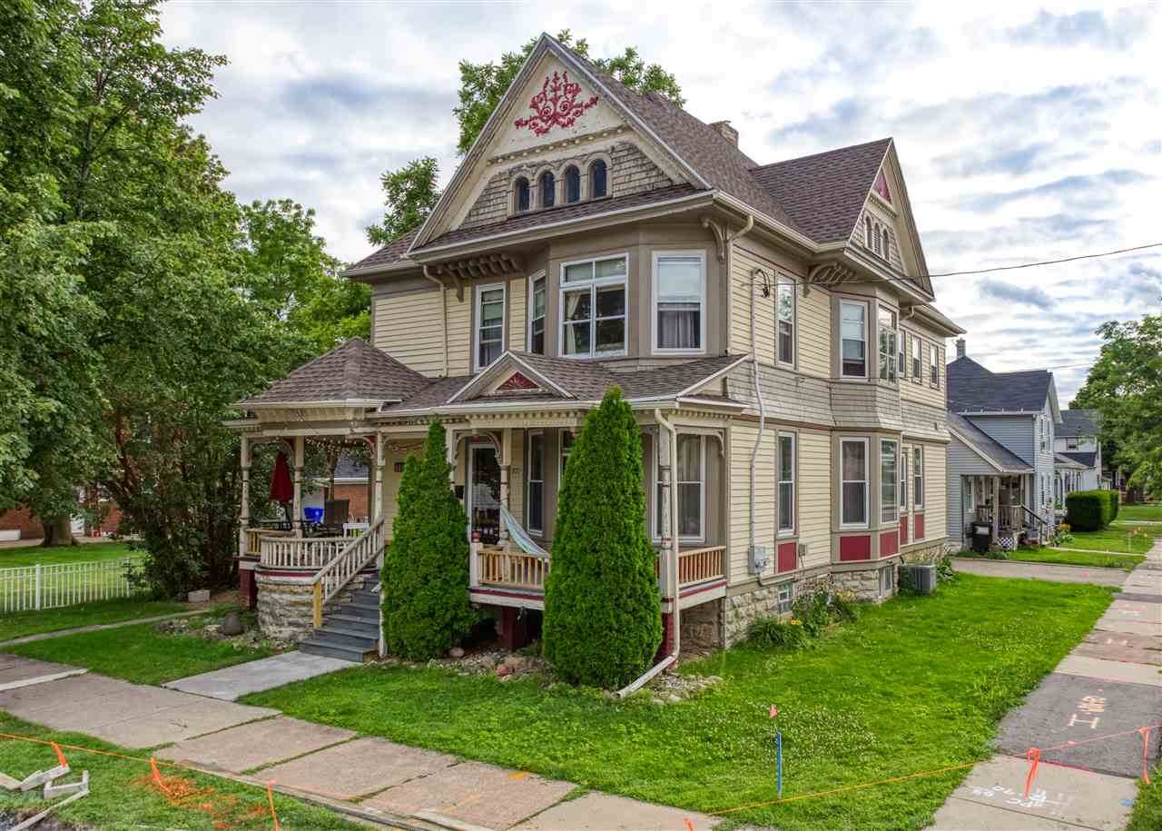 821 Oneida Street - Photo 1