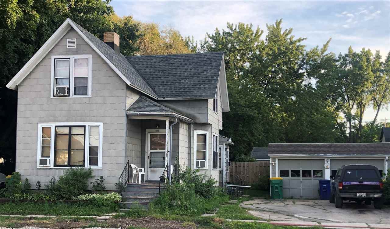 912 Doty Street - Photo 1
