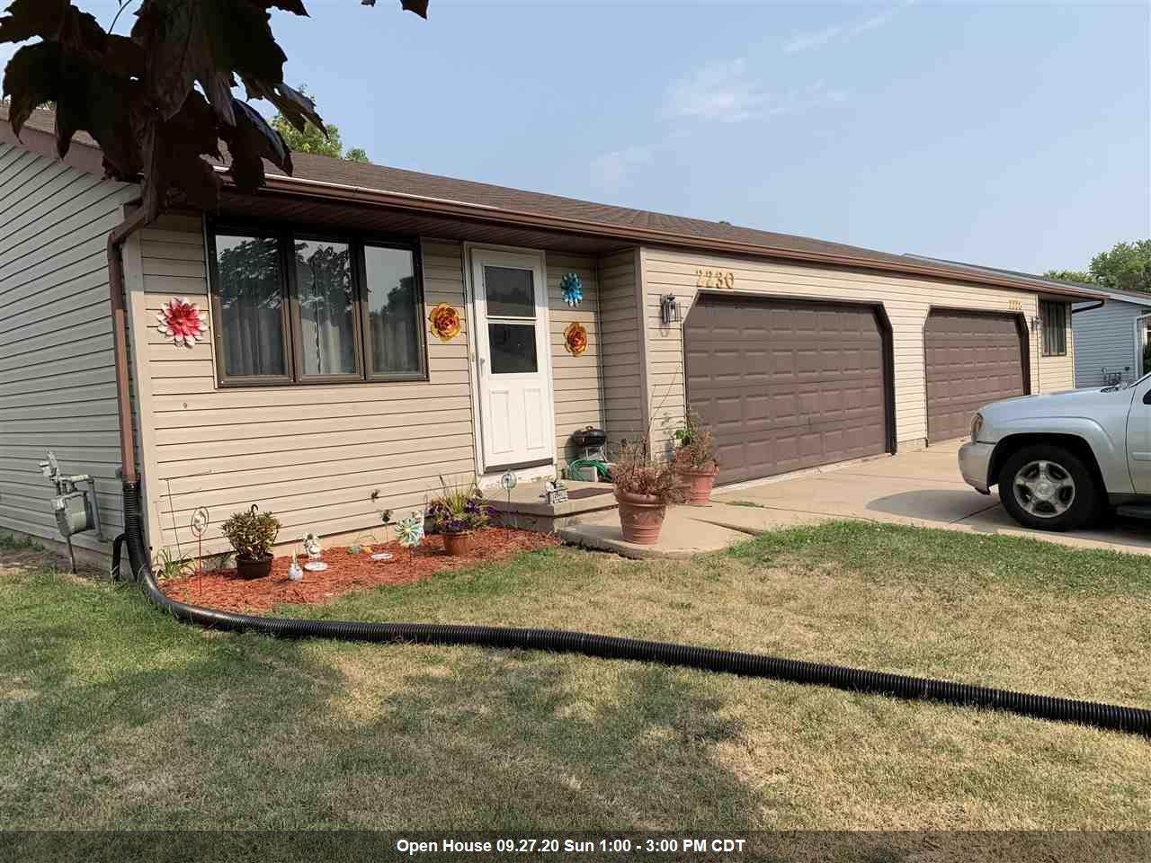 2228 Crary Street - Photo 1