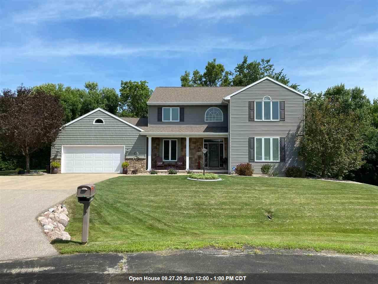 N9592 Opal Court - Photo 1