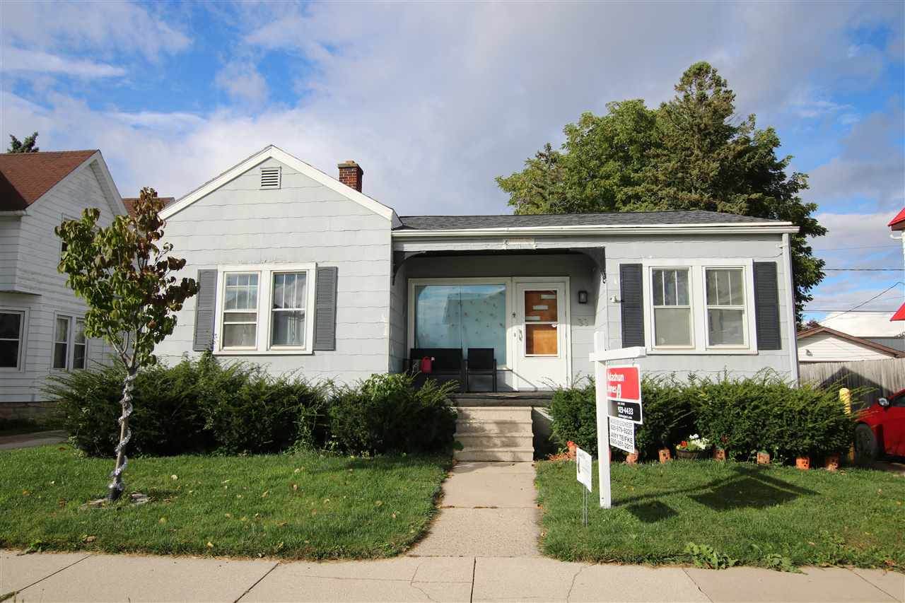 33 5TH Street - Photo 1