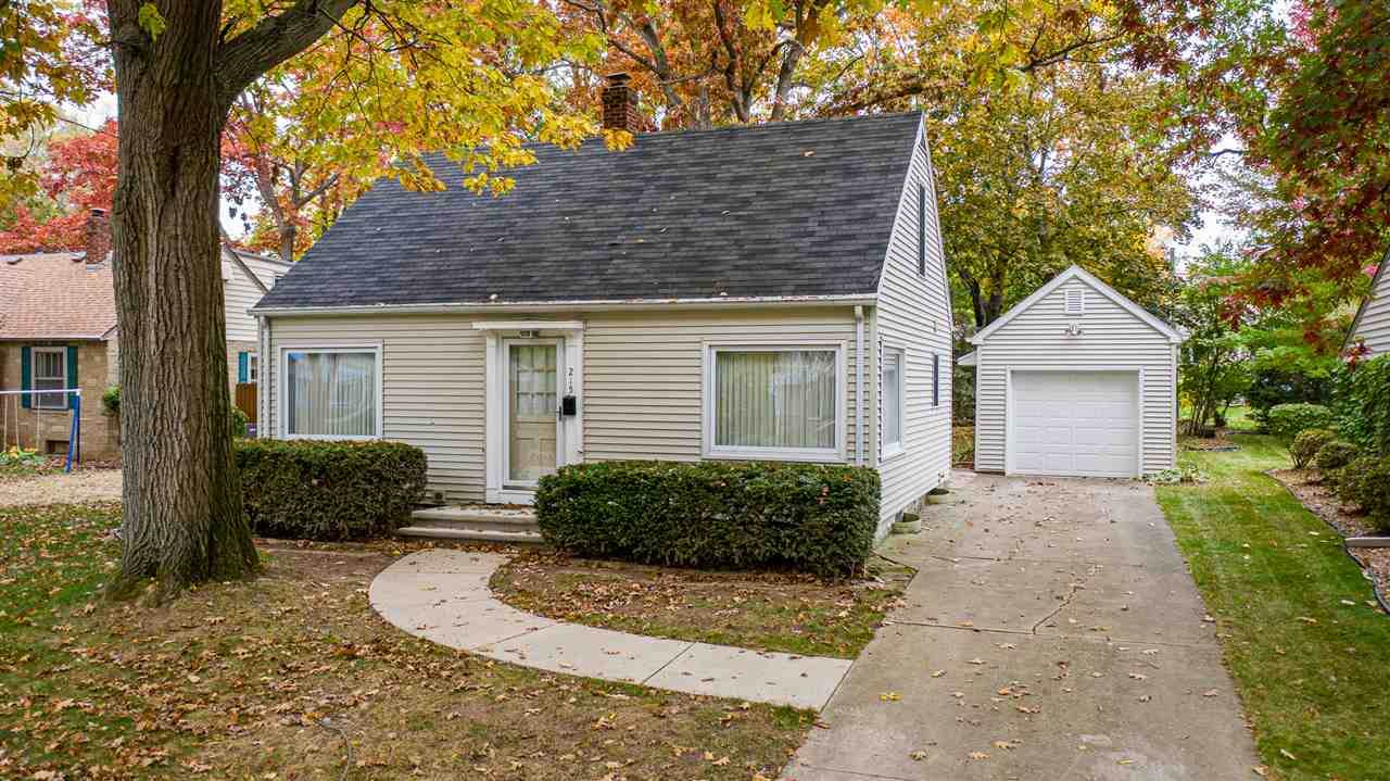 215 Idlewild Street - Photo 1