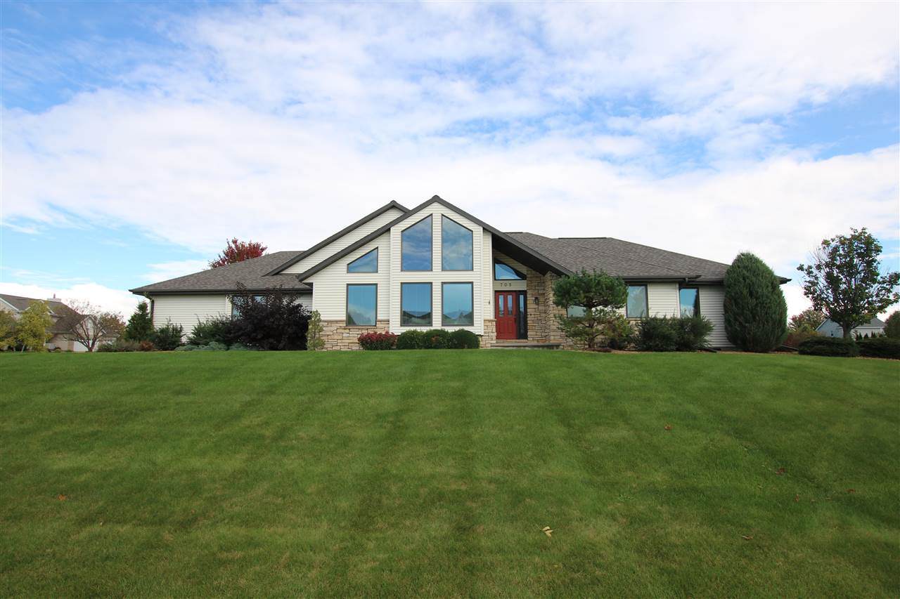 705 Country Club Lane - Photo 1