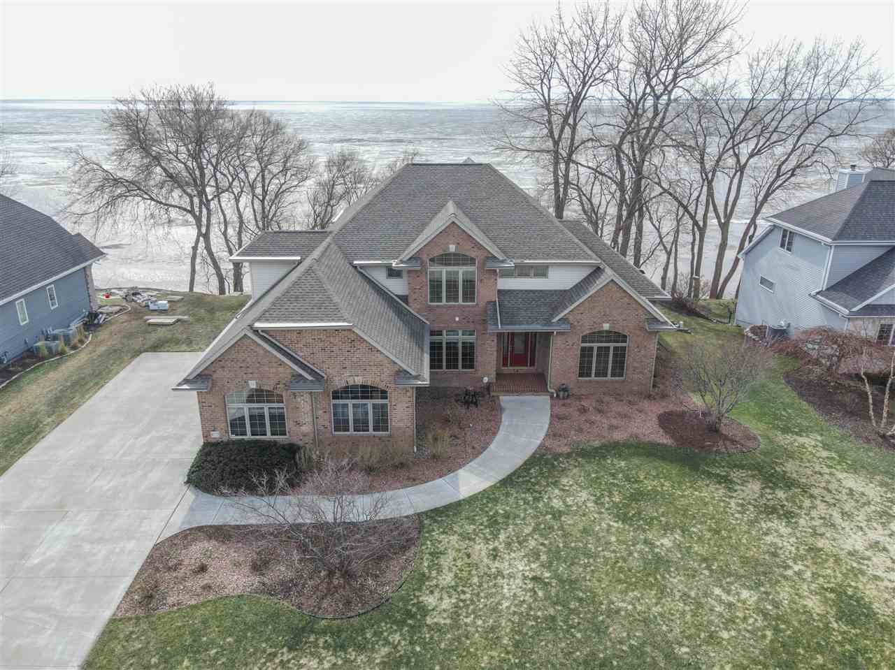 N7857 Edgewater Court - Photo 1