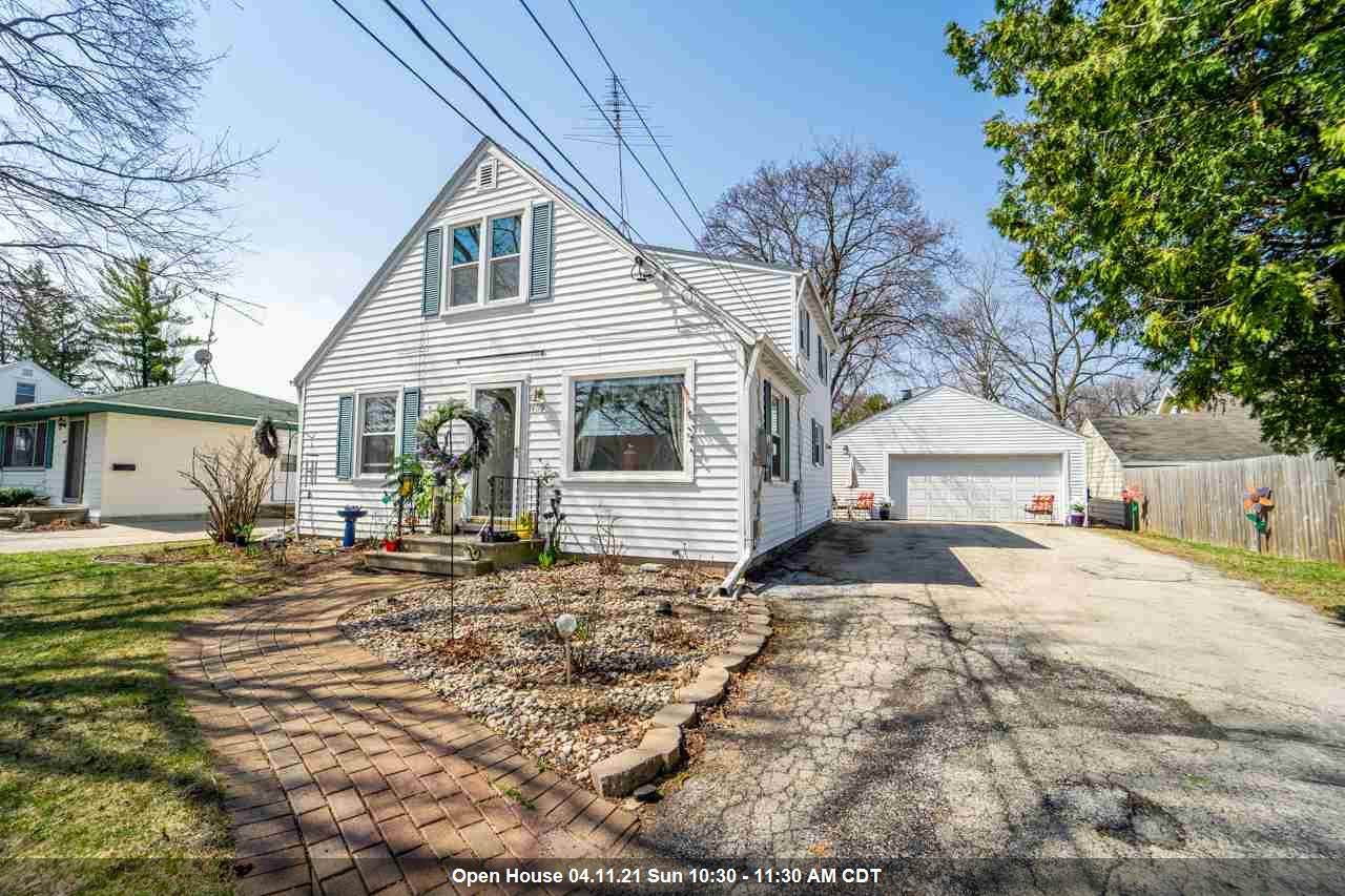 1409 Graceland Avenue - Photo 1