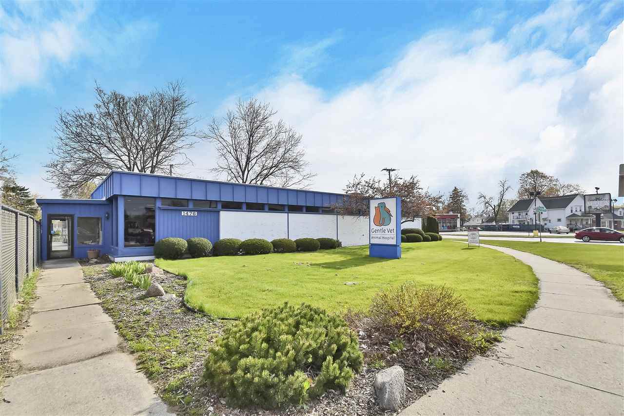 1476 University Avenue - Photo 1