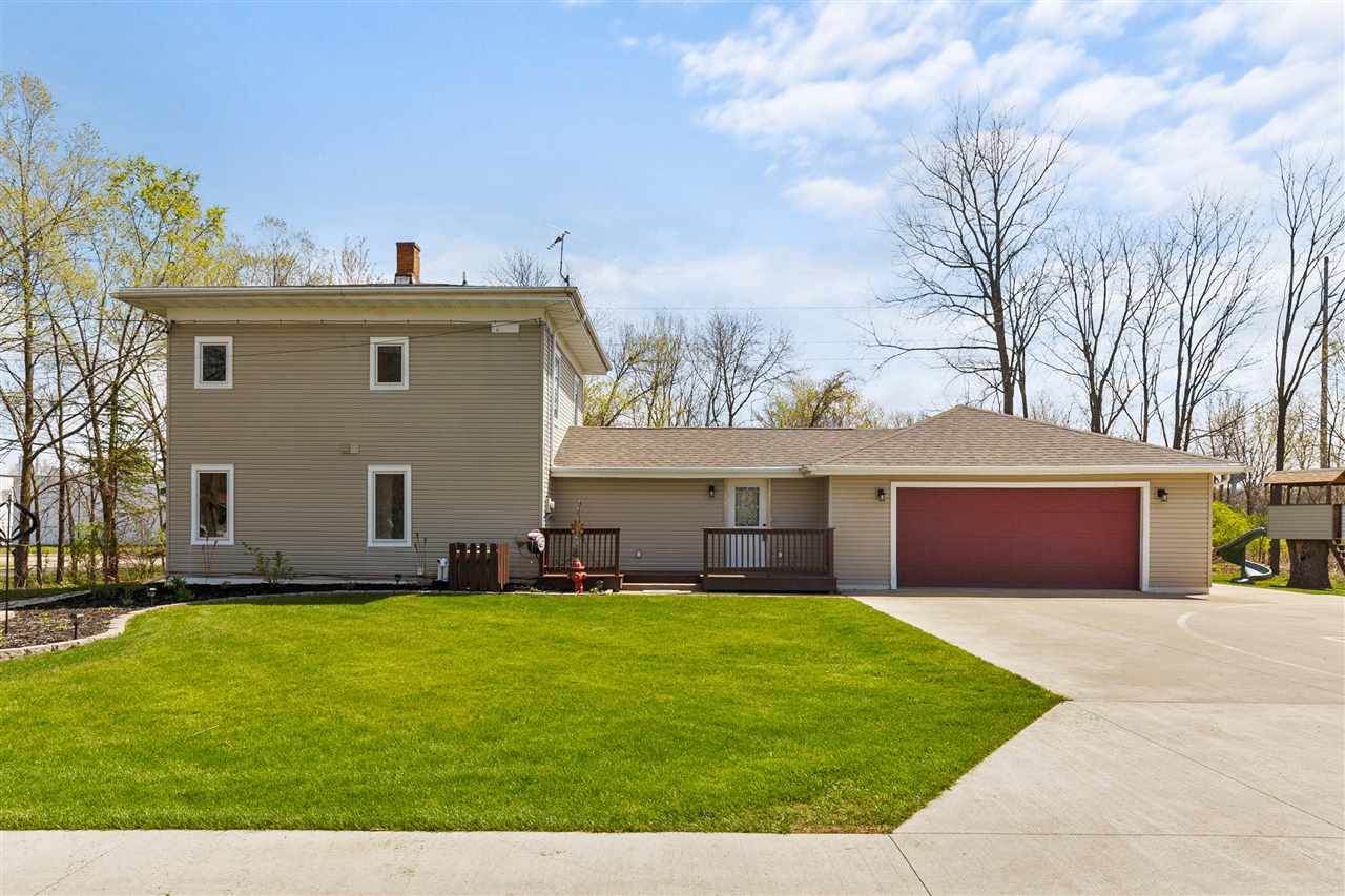 512 Larrabee Street - Photo 1