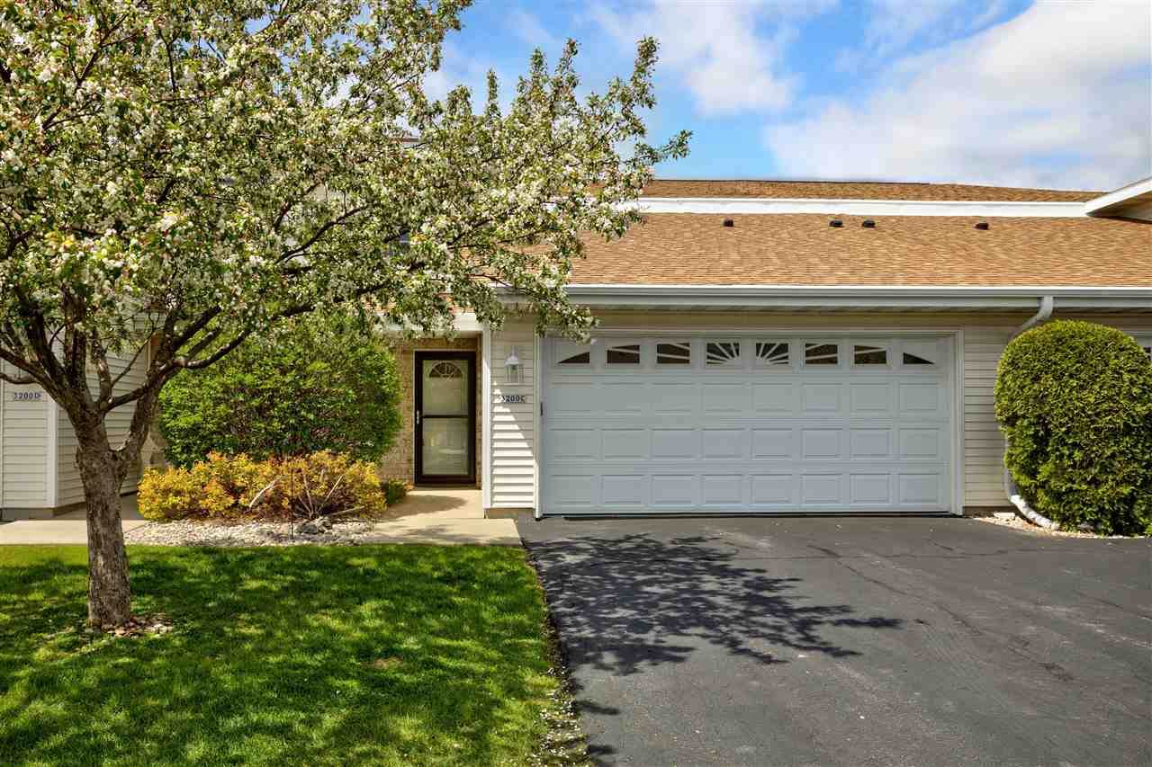 3200 White Tail Lane - Photo 1