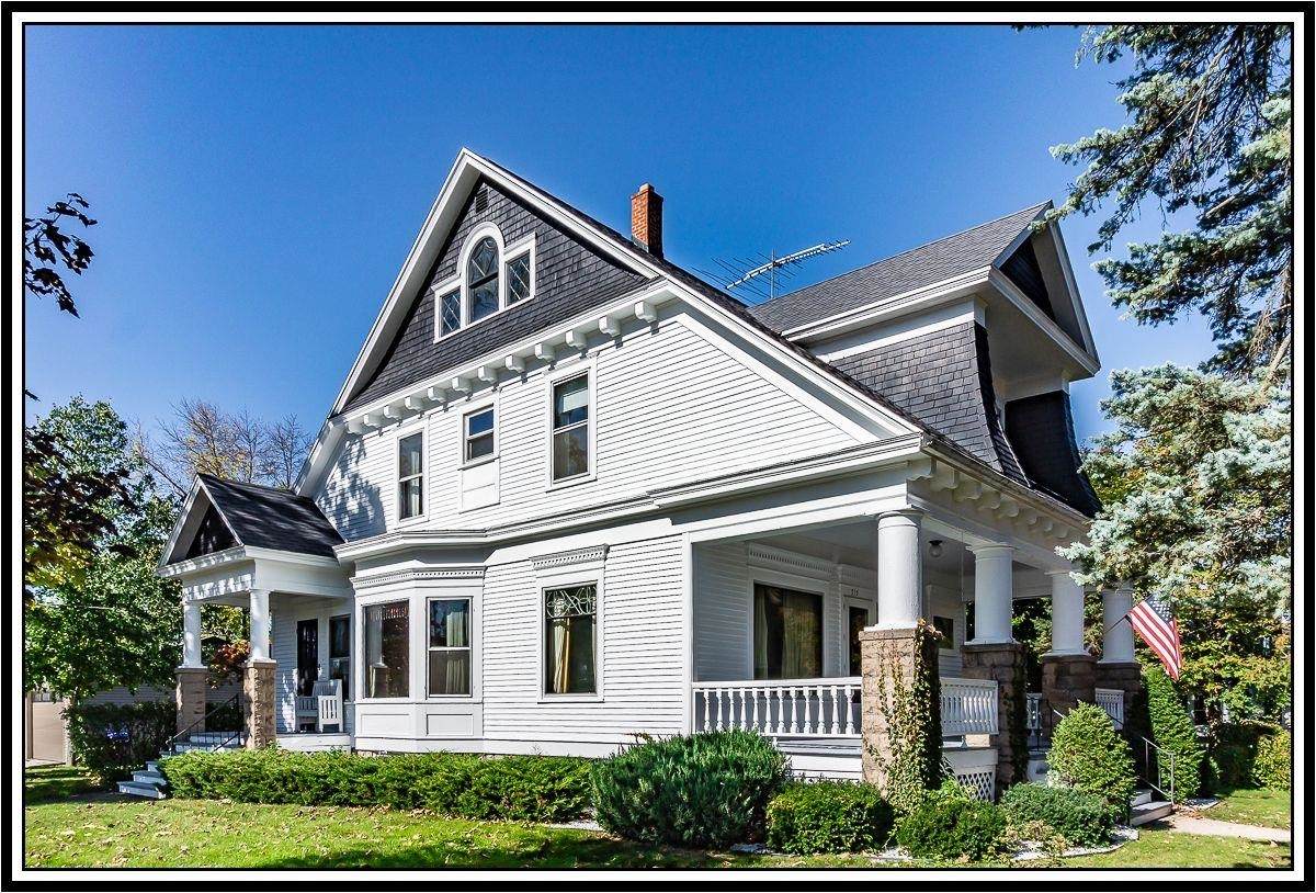 715 Dickinson Street - Photo 1