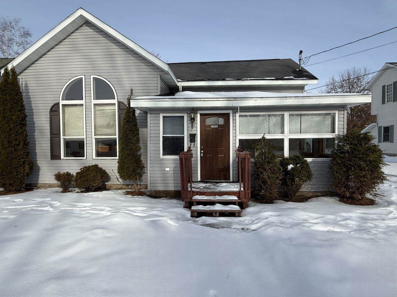 98 10TH Street - Photo 1