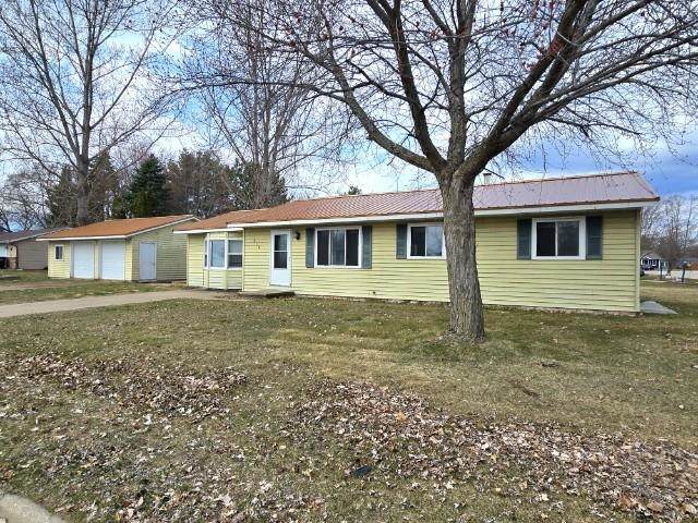 214 Pearl Avenue - Photo 1