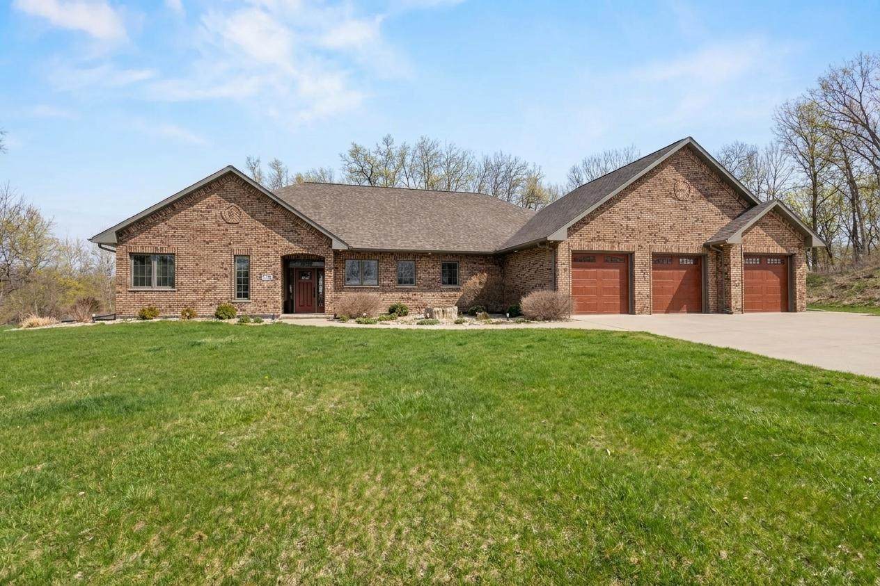 272 Lost Ridge Court - Photo 1