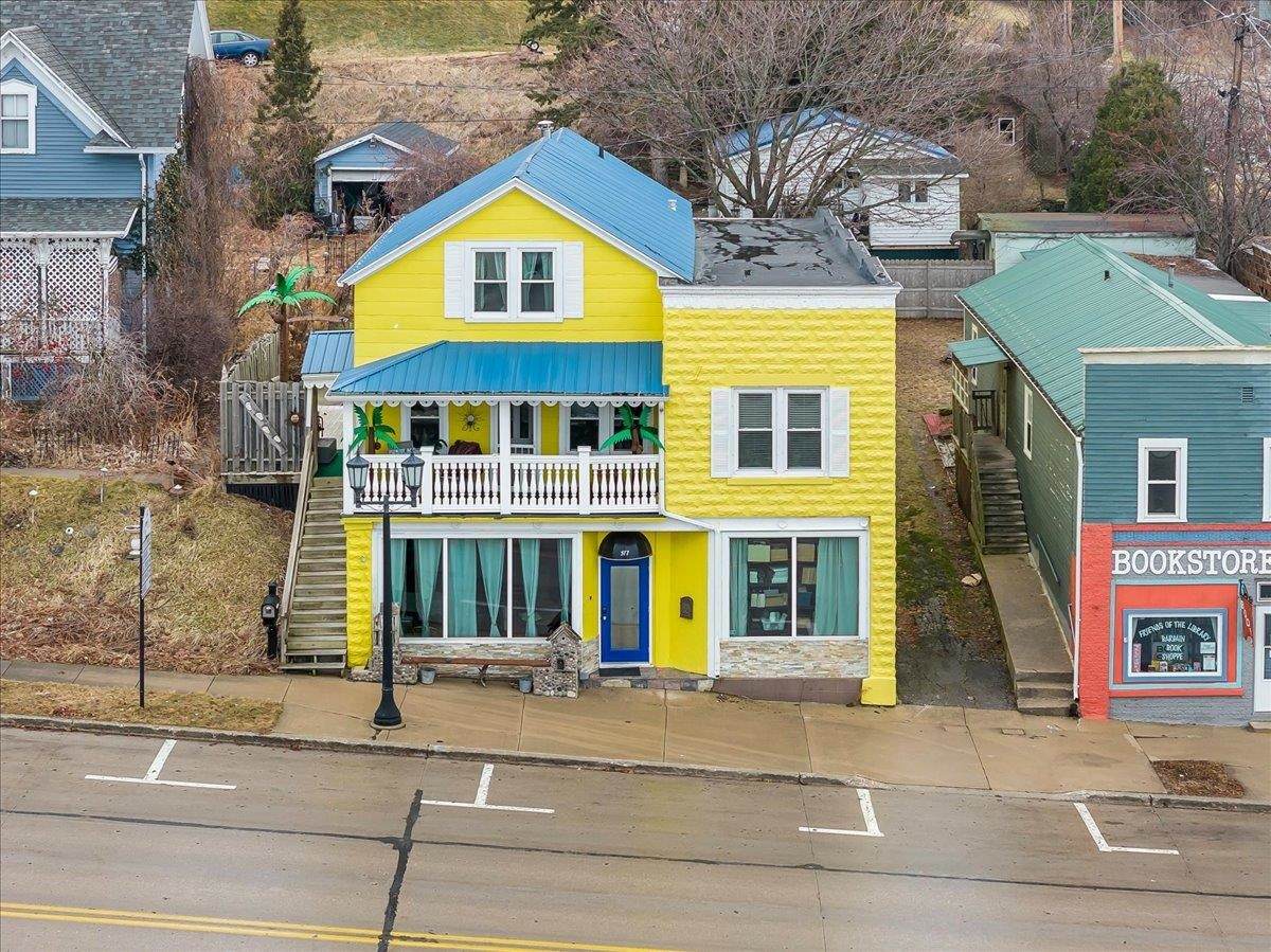 517 Milwaukee Street - Photo 1