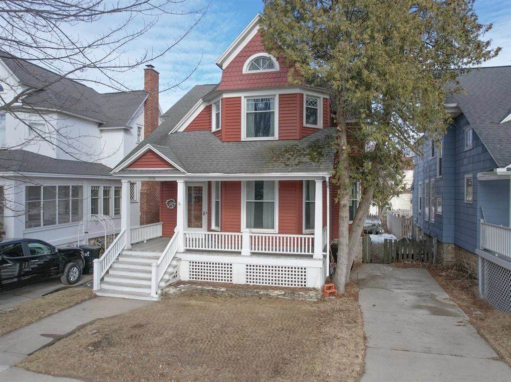 1510 7TH Street - Photo 1