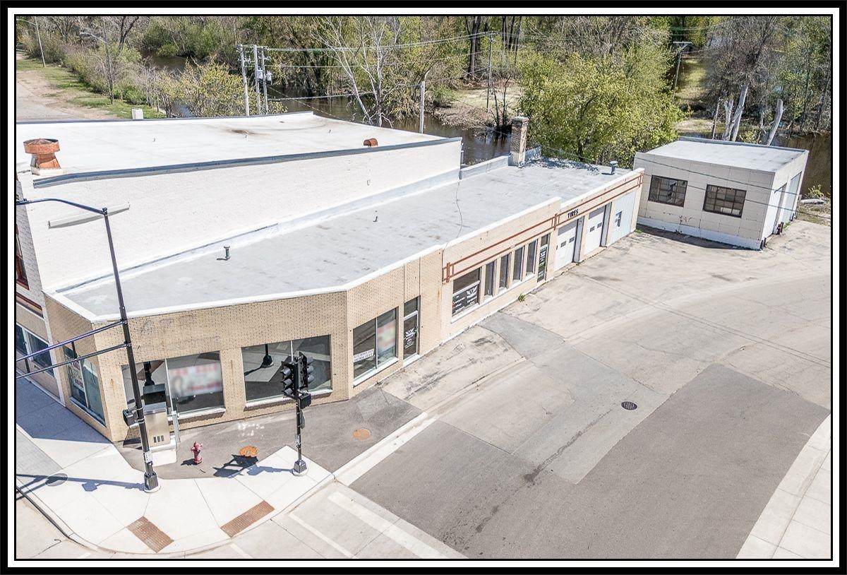 200 Pearl Street - Photo 1