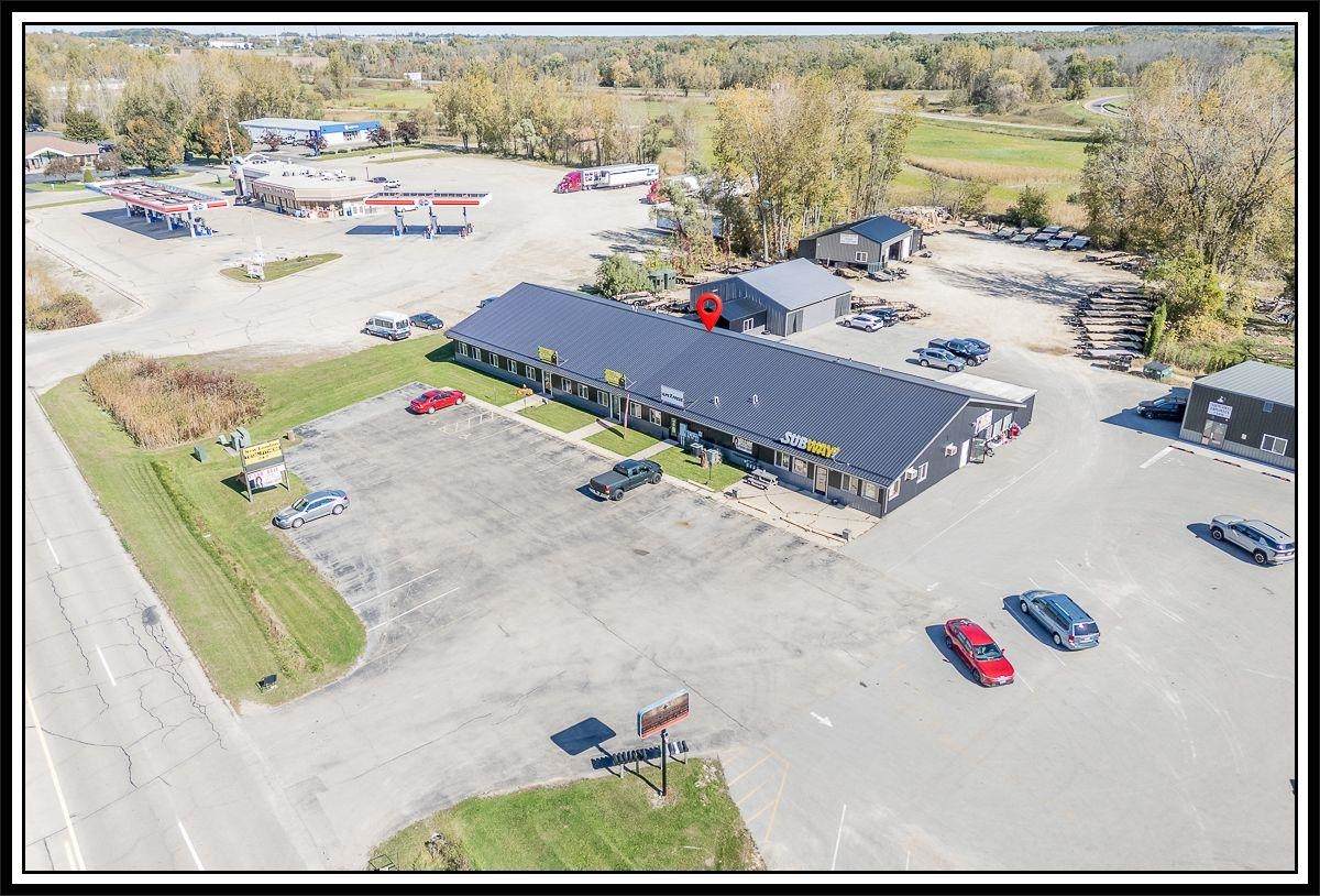 1200 Shawano Street - Photo 1