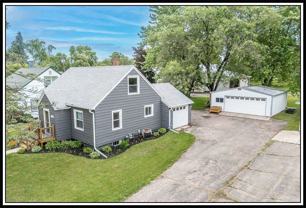 1118 Depot Street - Photo 1