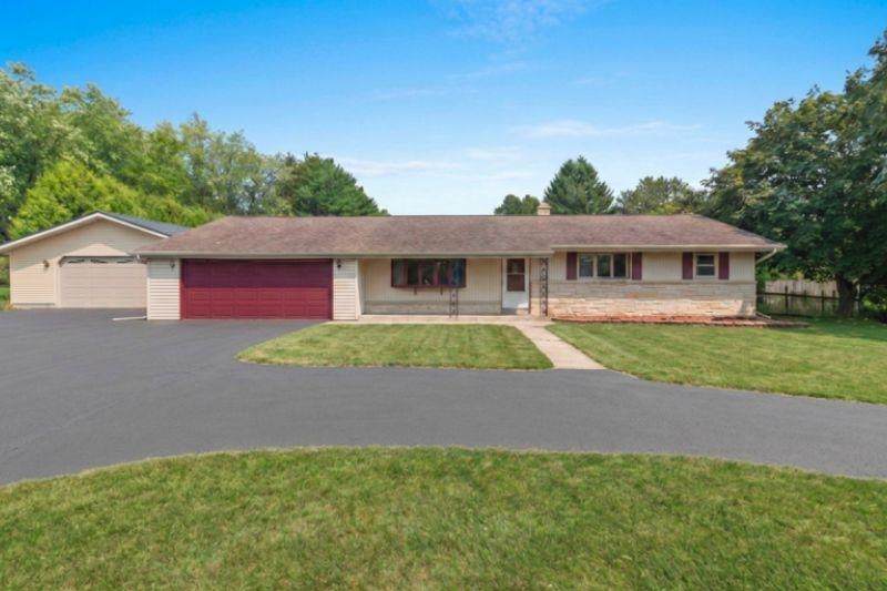 6501 Sunset Drive - Photo 1