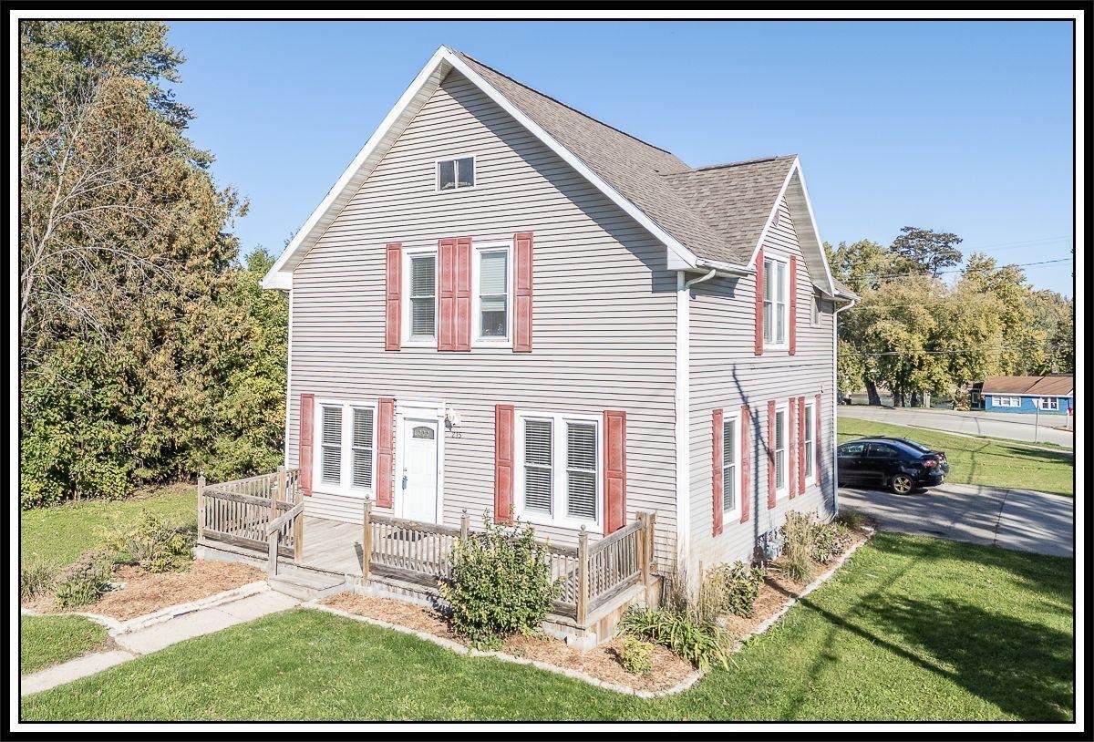 215 Spring Street - Photo 1
