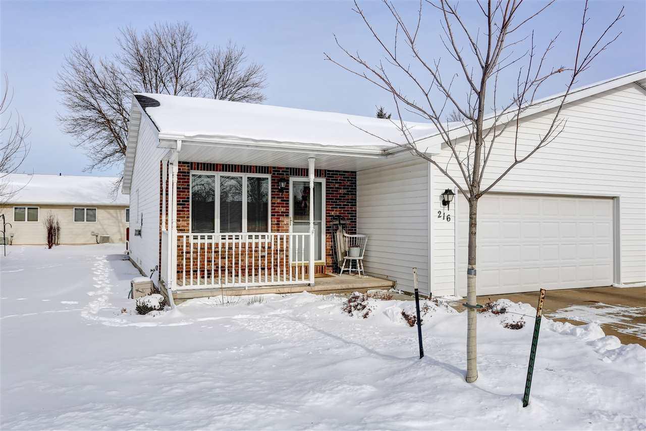 216 Bluebird Lane - Photo 1