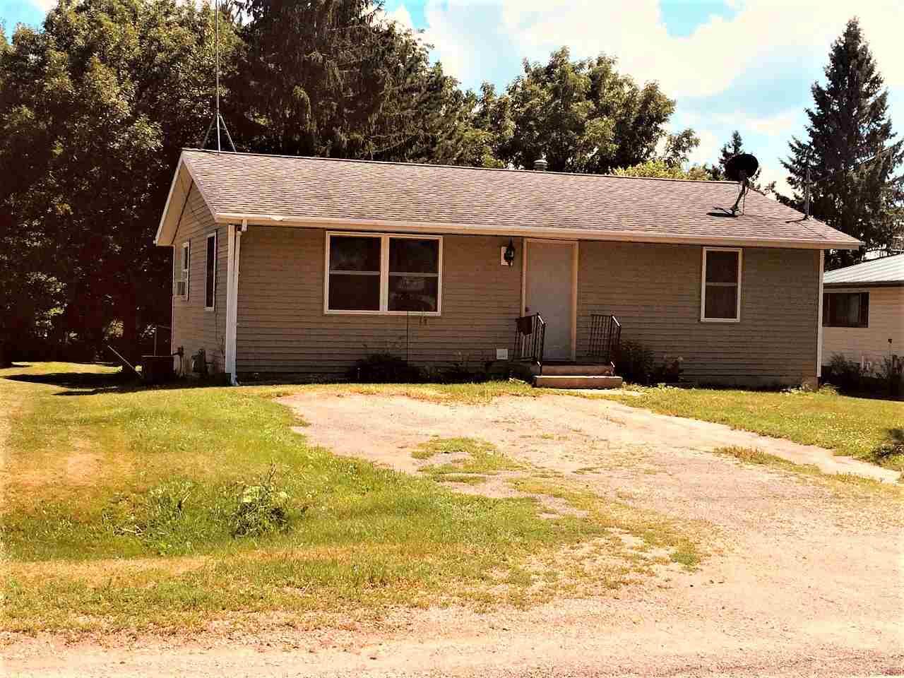 528 Washington Street - Photo 1
