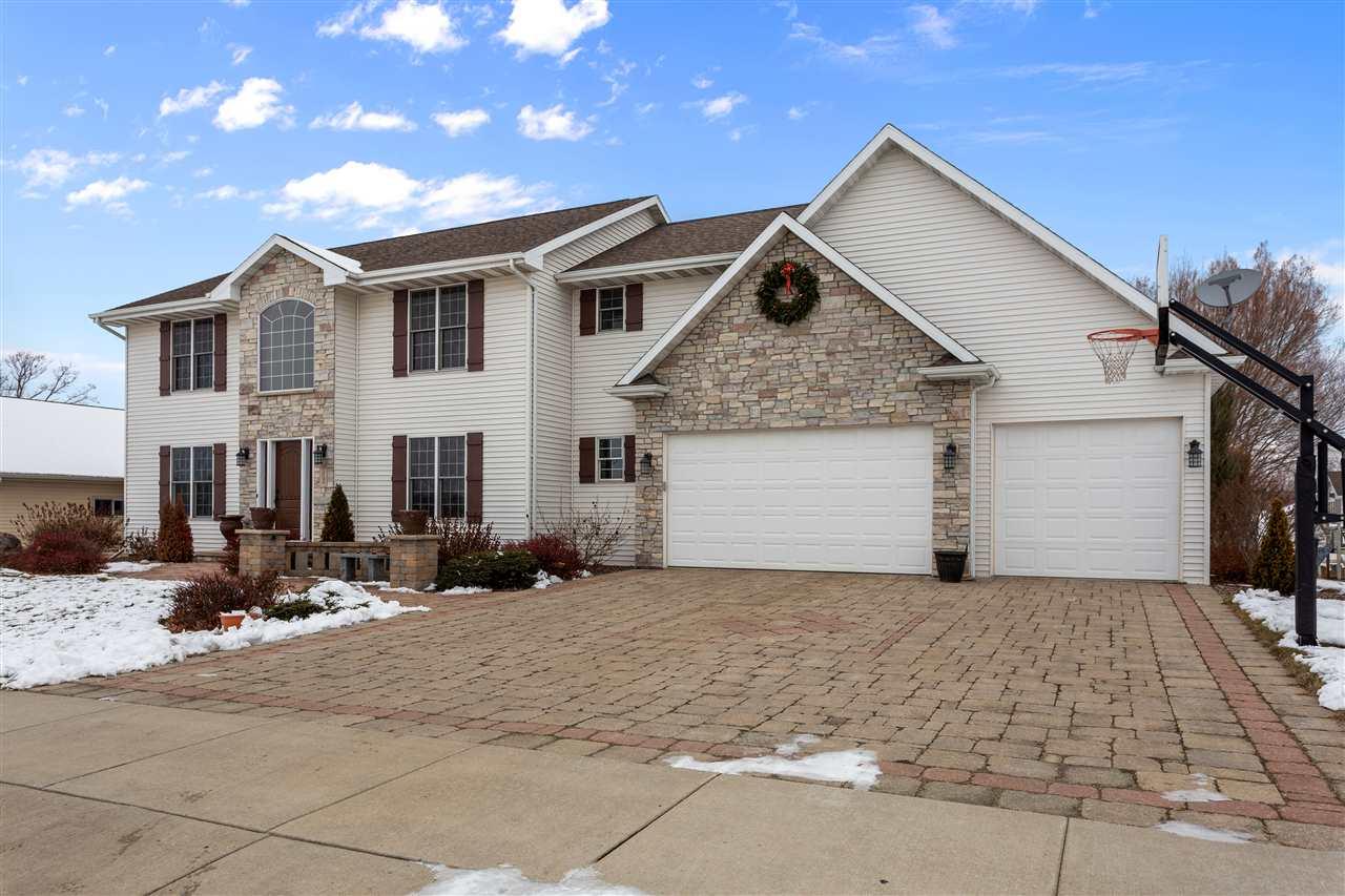 200 Spring Ridge Drive - Photo 1