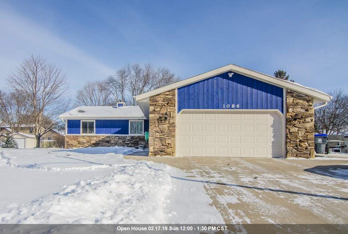 1086 Memorial Court - Photo 1