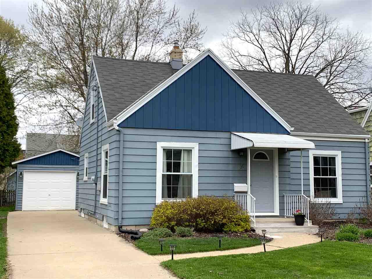 830 Winnebago Street - Photo 1
