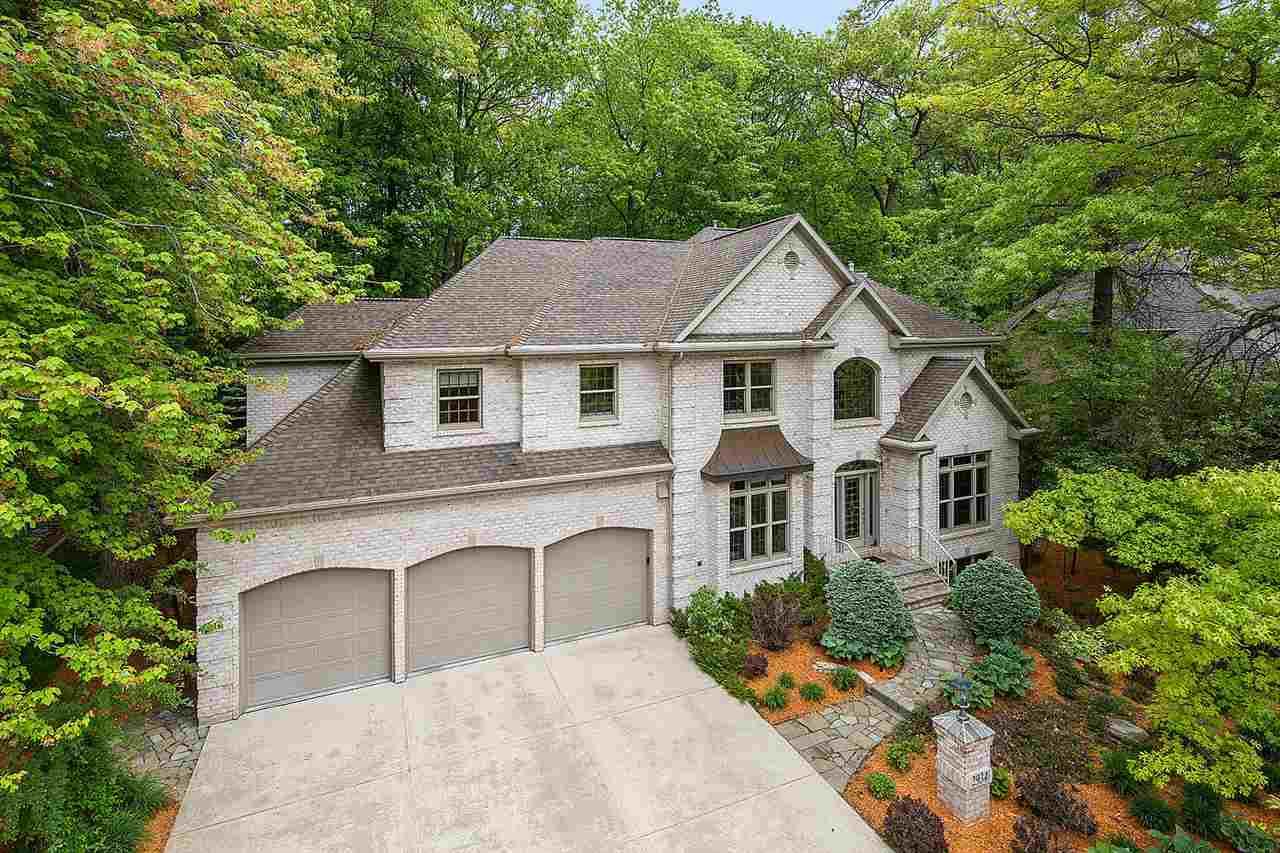 2934 Shelter Creek Court - Photo 1